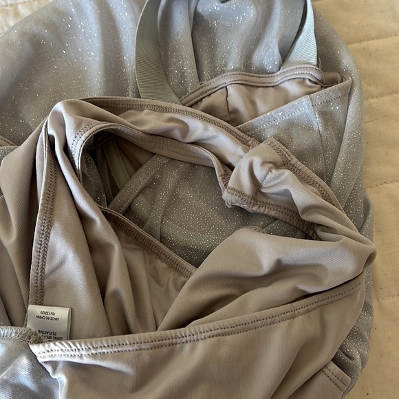 REVOLVE’S Majorelle Rina dress in plated - Picture 11 of 14